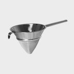 Avanti fine mesh chinois strainer with a cone shape, a hook and a long handle
