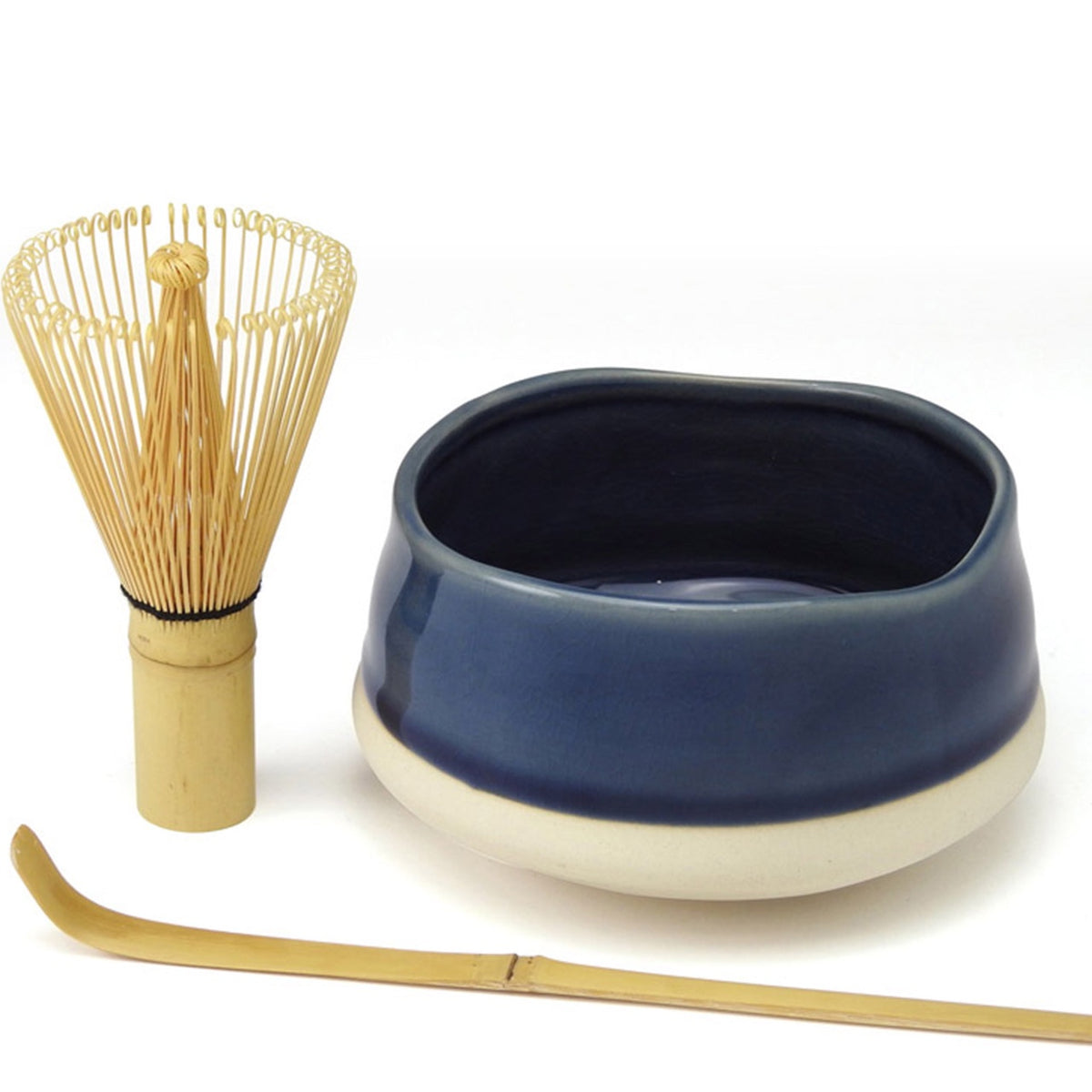 Avanti matcha ceremonial set with a bamboo whisk, a scoop and a navy blue and cream bowl