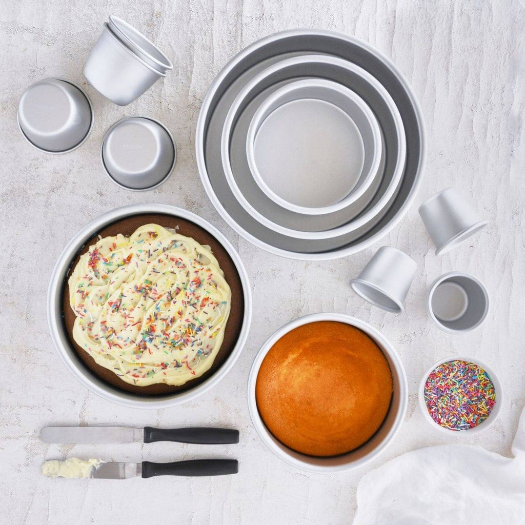 Bakemaster Silver Anodised Round Cake Pan 22.5cm