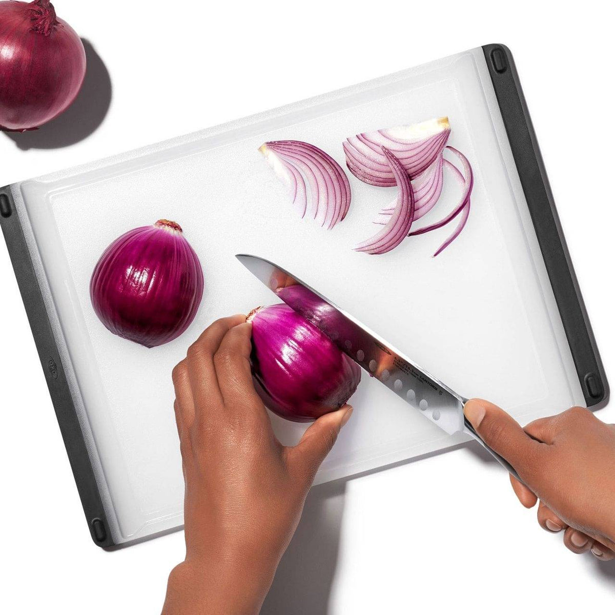 OXO GG Everyday Cutting Board