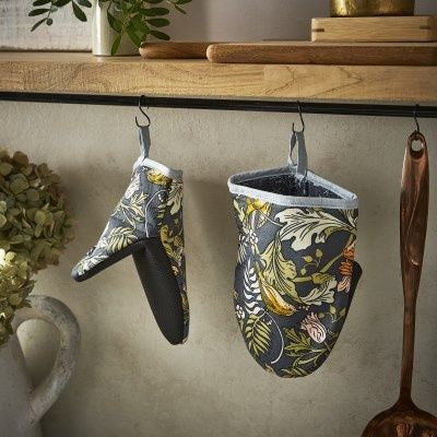 Ulster Weavers Finch & Flower Cotton Microwave Mitts