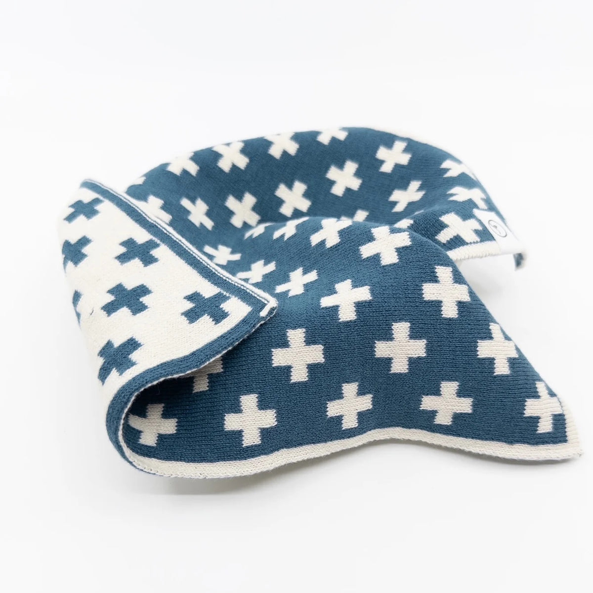 Ecovask multi cloth two pack in navy with a white cross pattern, folded