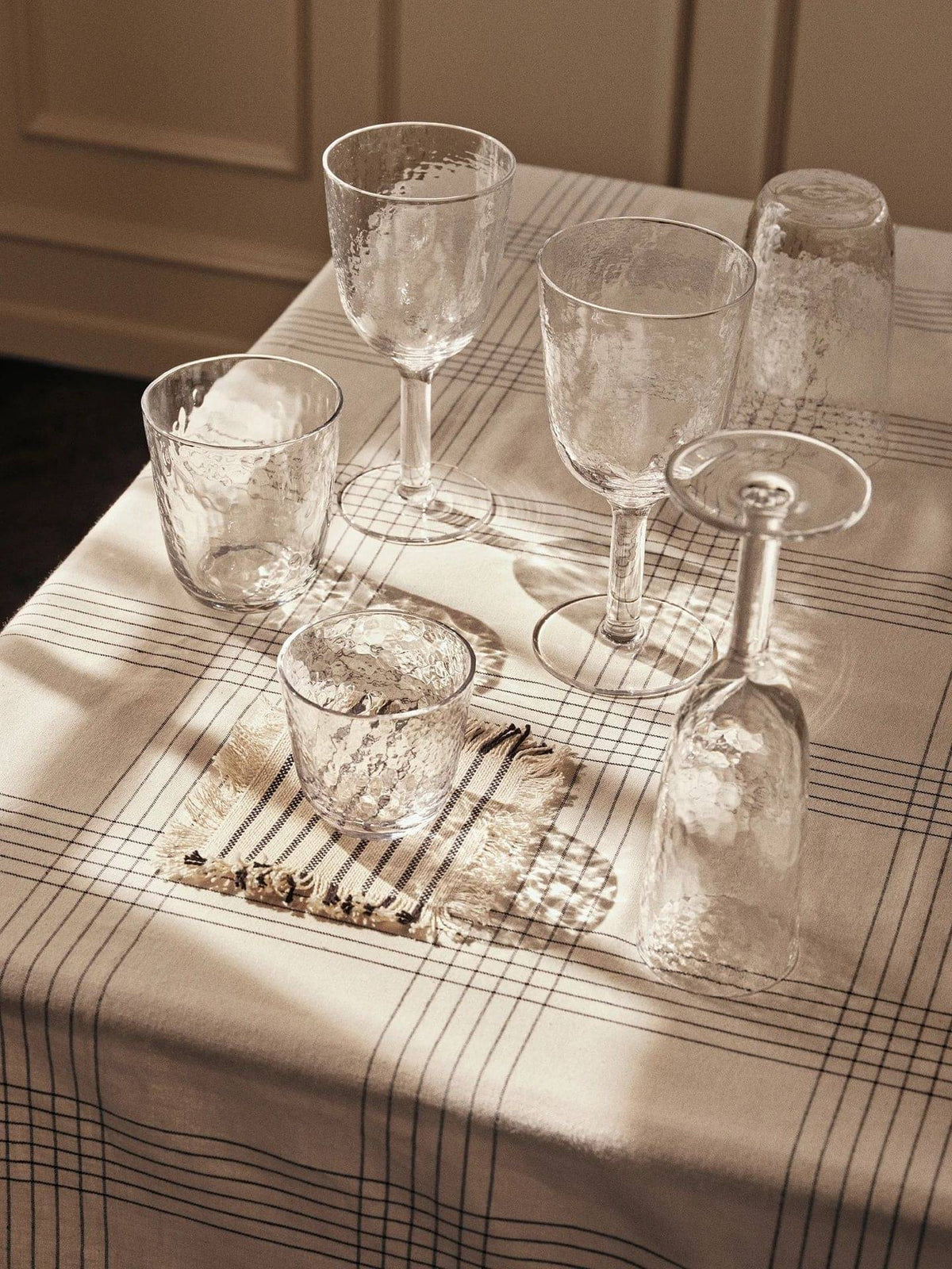 BROSTE Hammered Water Tumbler Clear - Set4