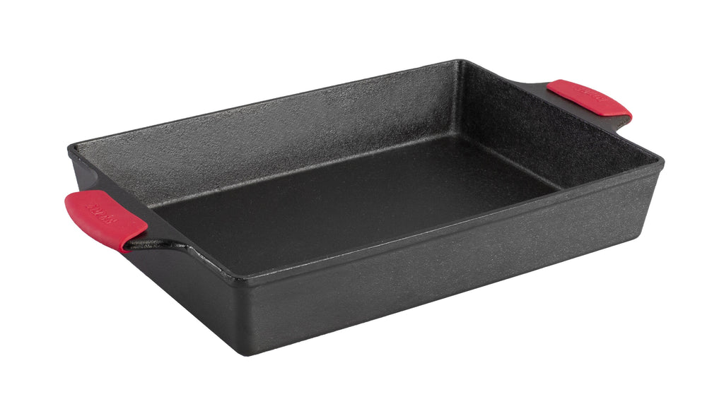 Lodge cast iron roasting dish, 23x33cm, in black with red silicone handle grips