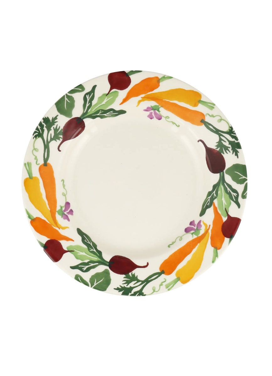 Emma Bridgewater Carrots & Beets 10 1/2 inch plate with an illustrated vegetable border