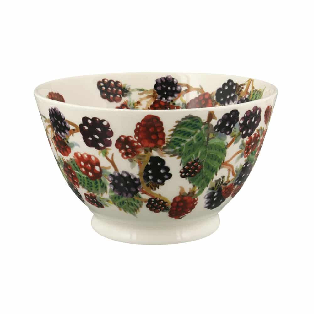 Emma Bridgewater medium old bowl in cream with a blackberry and leaf design