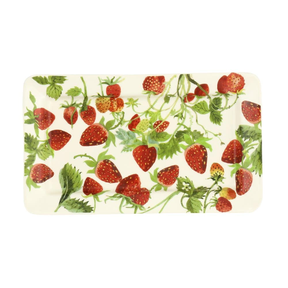 Emma Bridgewater medium oblong plate with a Strawberries design of berries and leaves