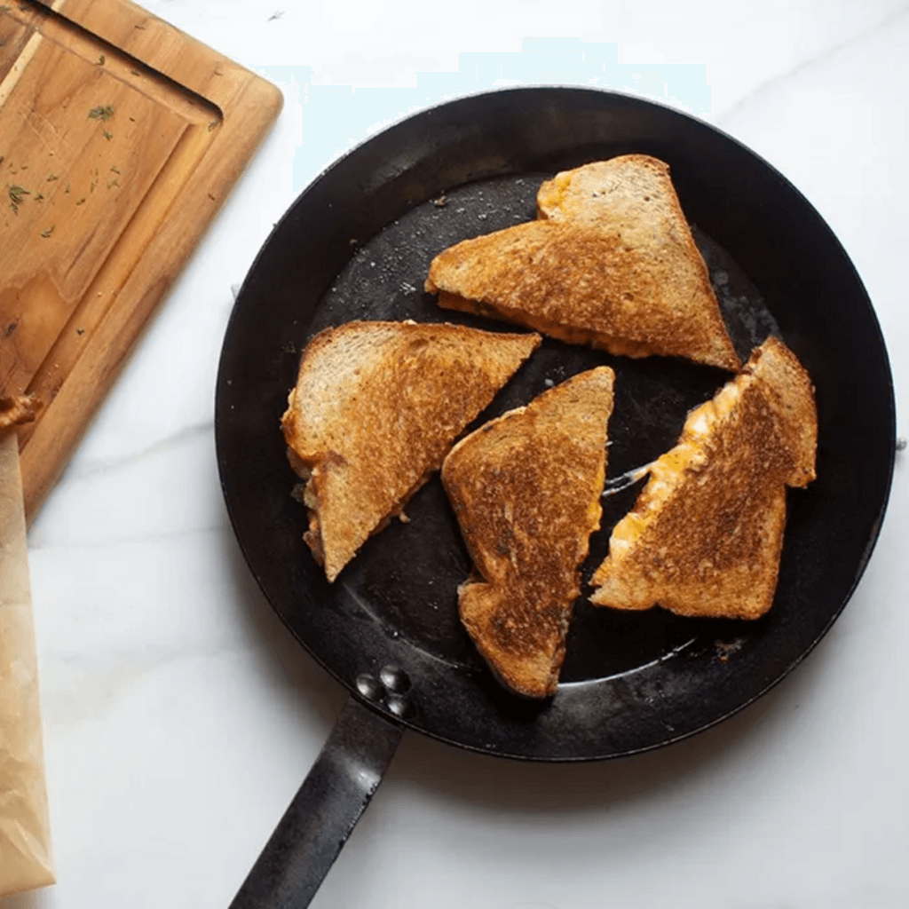 Lodge Seasoned Carbon Steel Pan