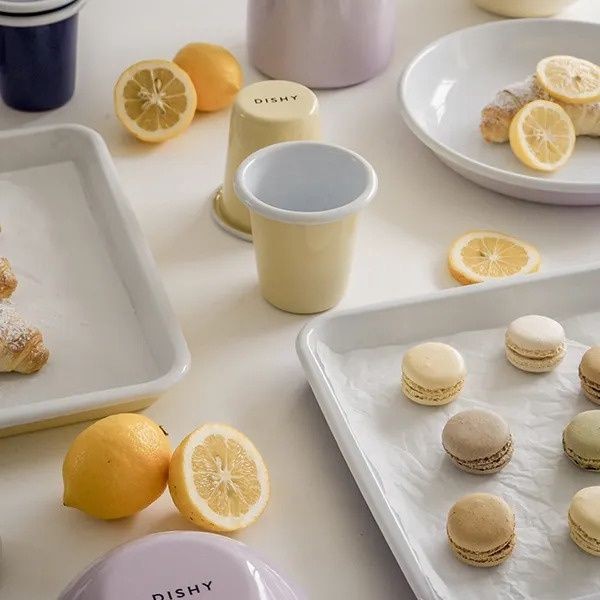 Dishy Enamelware Baking Tray - Butter