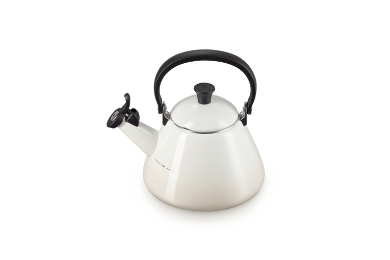 Le Creuset Kone Kettle - Meringue