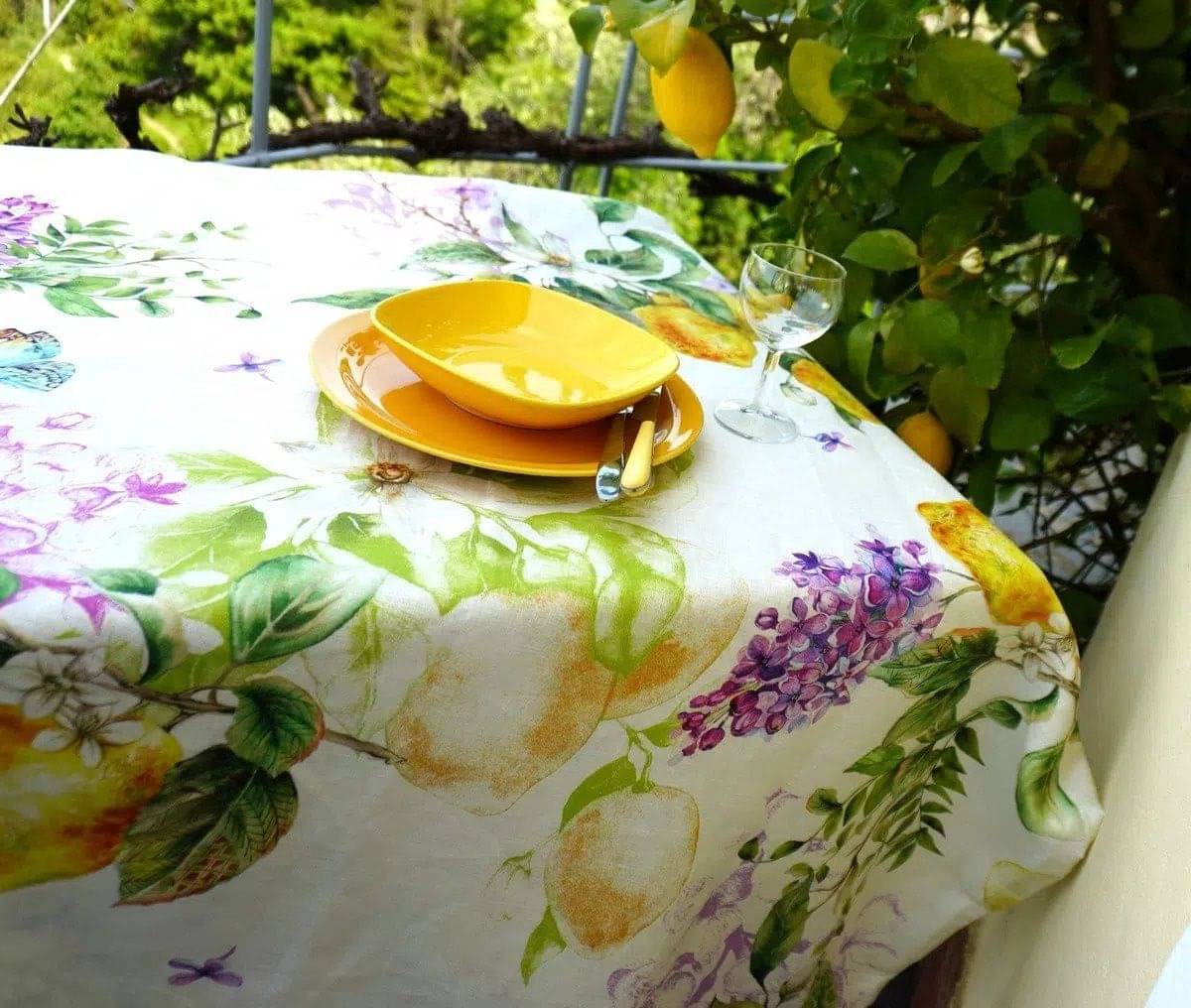Telene Limoni 100% Linen Tablecloth