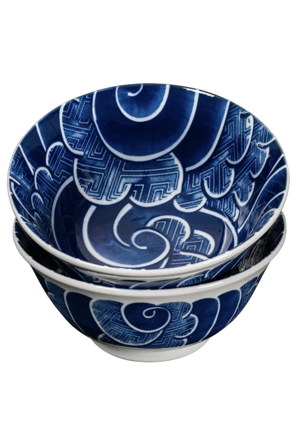 Omotenashi Sayanami gift set, two nested bowls with a blue wave pattern