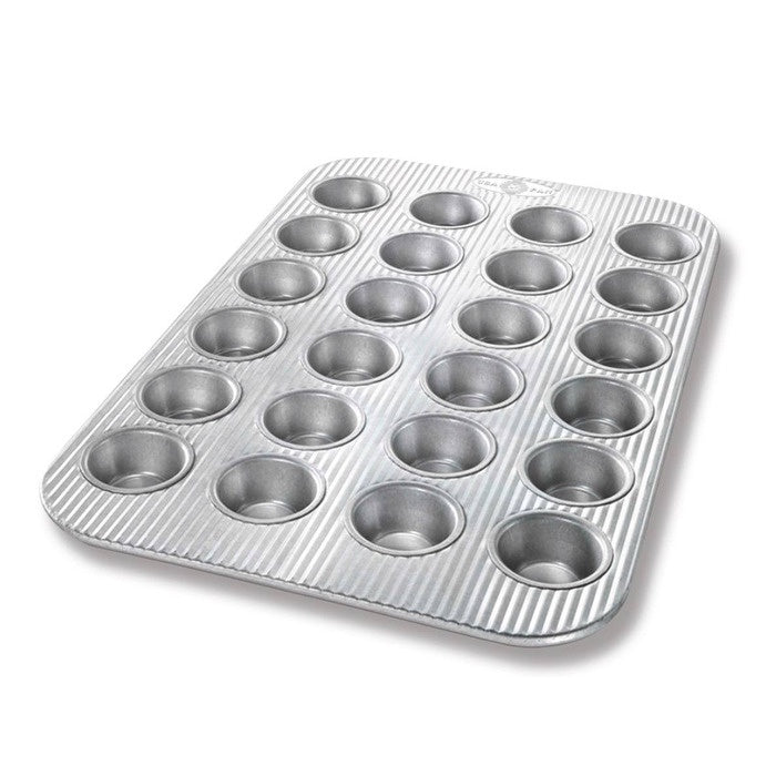 USA Pan mini muffin pan in ridged aluminised steel with 20 cavities