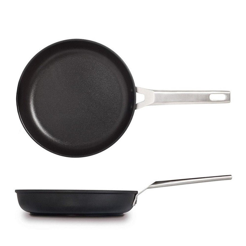 Valira Premium AIRE frying pan set, two sizes in black non-stick with steel handles