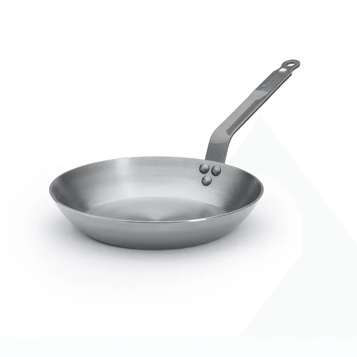 De Buyer Mineral B Element carbon steel frypan with a long handle