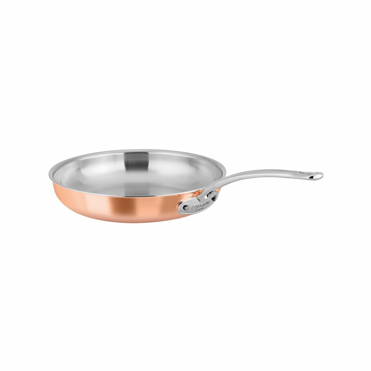 Chasseur Escoffier triply frypan in copper and stainless steel with a long handle