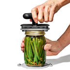 OXO GG Twisting Jar Opener with Base Pad