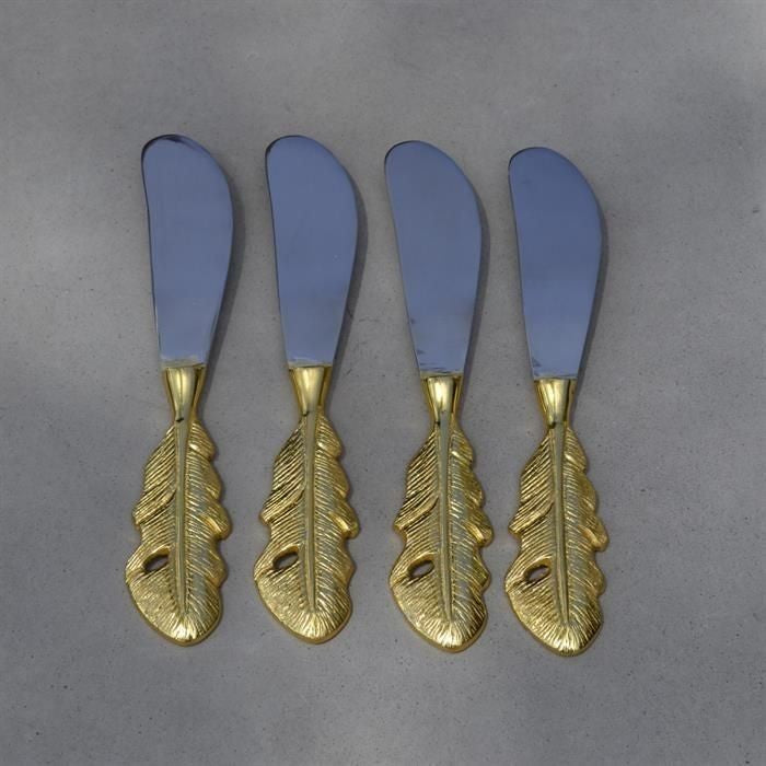 Old Mill Road Feather Spreaders