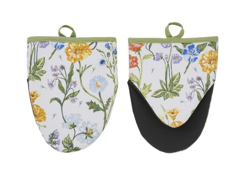 Ulster Weavers Cottage Garden cotton microwave mitts with a floral print