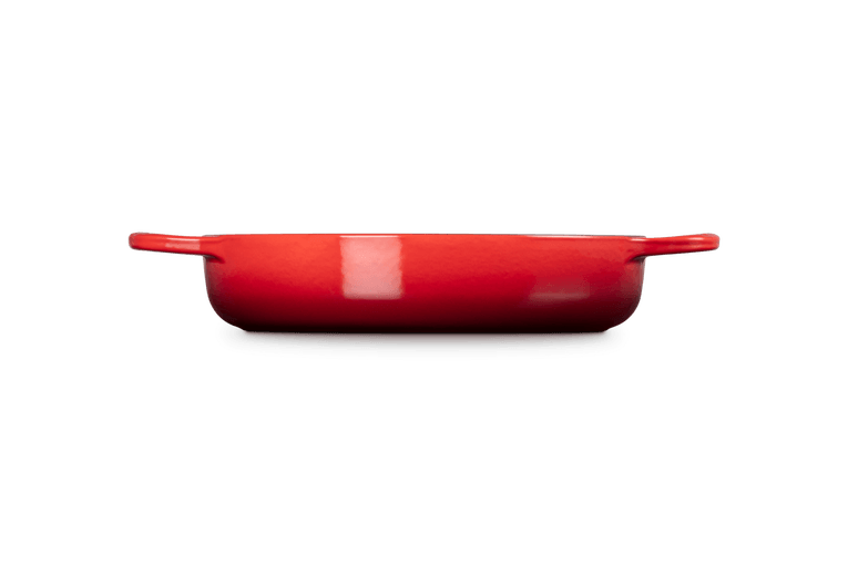 Le Creuset Signature Cast Iron Everyday Pan.