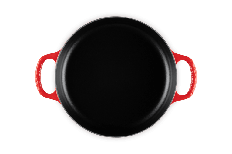 Le Creuset Signature Cast Iron Everyday Pan.
