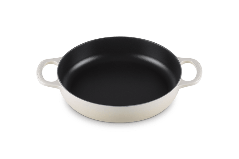 Le Creuset Signature Cast Iron Everyday Pan.