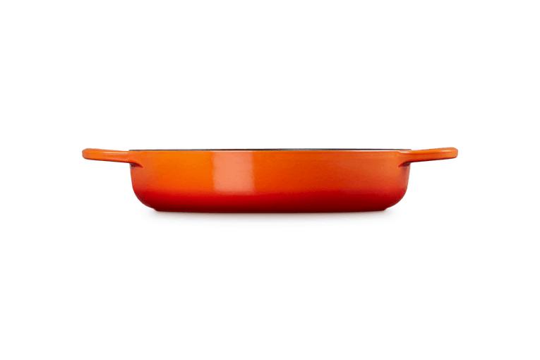 Le Creuset Signature Cast Iron Everyday Pan.