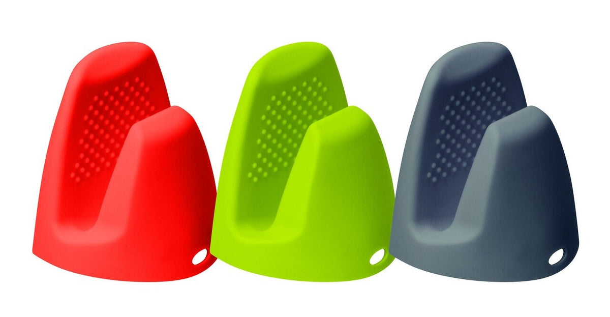 Avanti silicone hot grips in red, green and navy, a set of pot handle covers