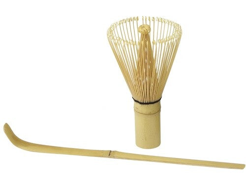 Avanti matcha whisk and scoop set in bamboo
