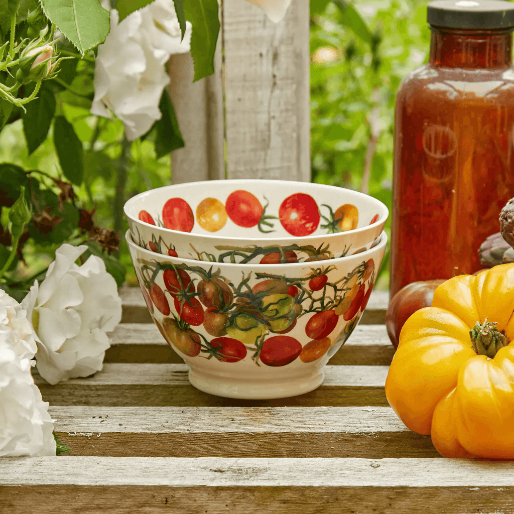 Emma Bridgewater Medium Old Bowl - Vegetable Garden Tomato