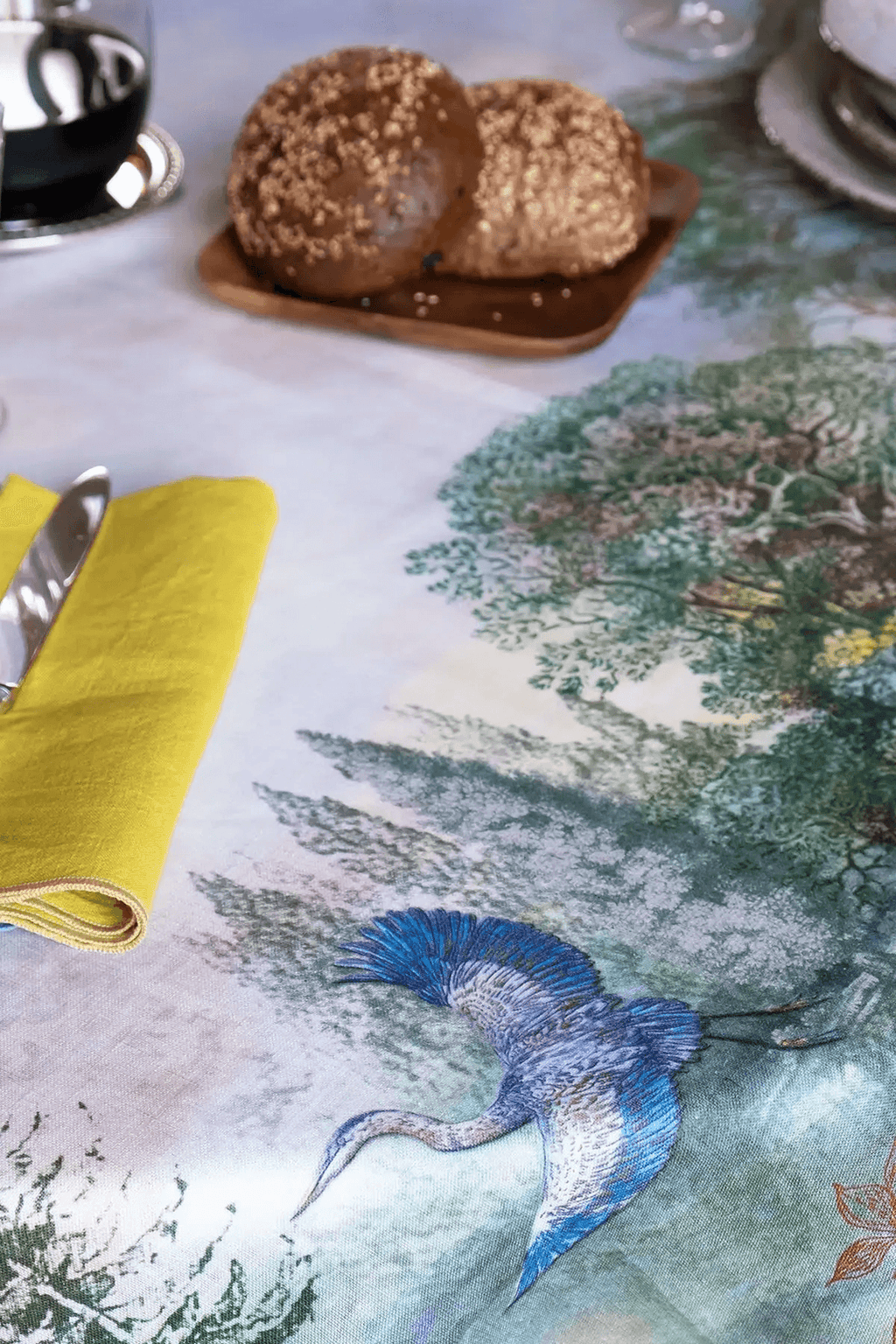 Telene Aironi (Herons) Linen Tablecloth