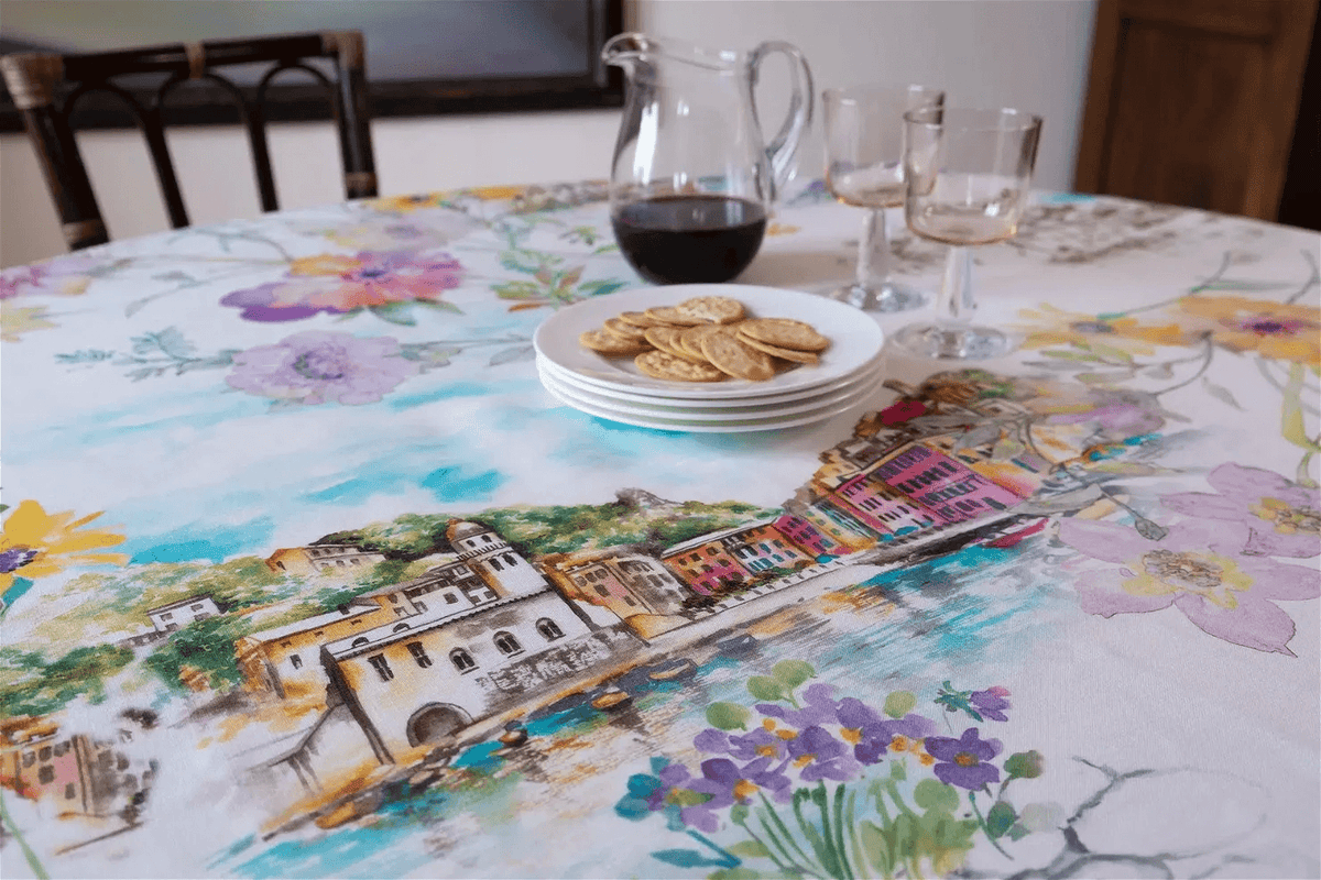 Telene Borghi (Village) Linen Tablecloth