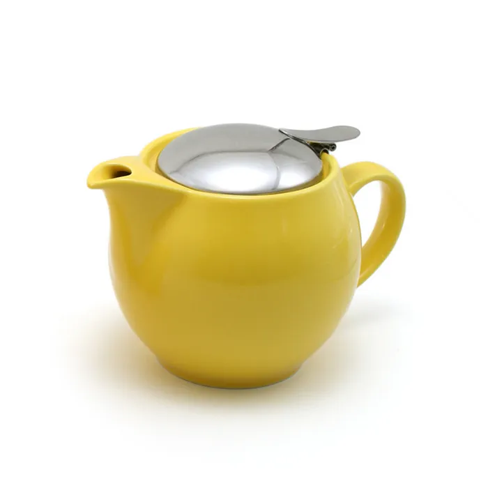 Zero teapot, 450ml, in yellow with a stainless steel infuser lid