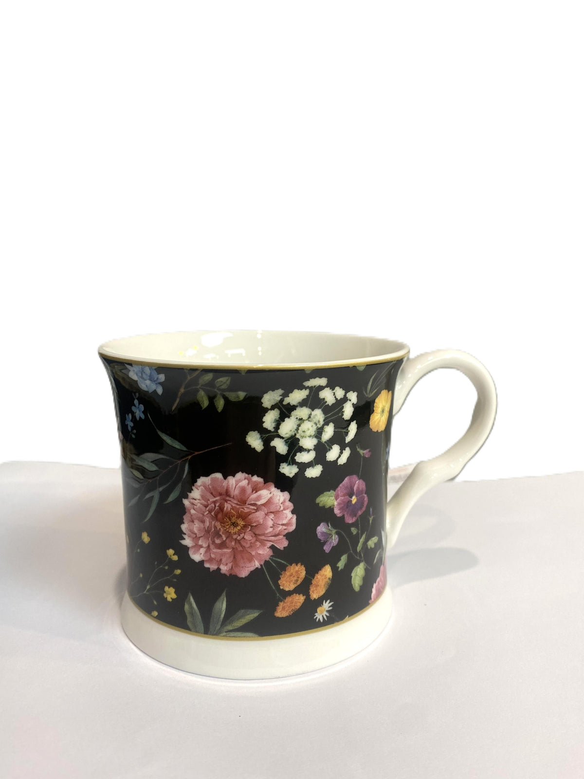 Heritage Covent Garden mug with a pink and white floral pattern on black